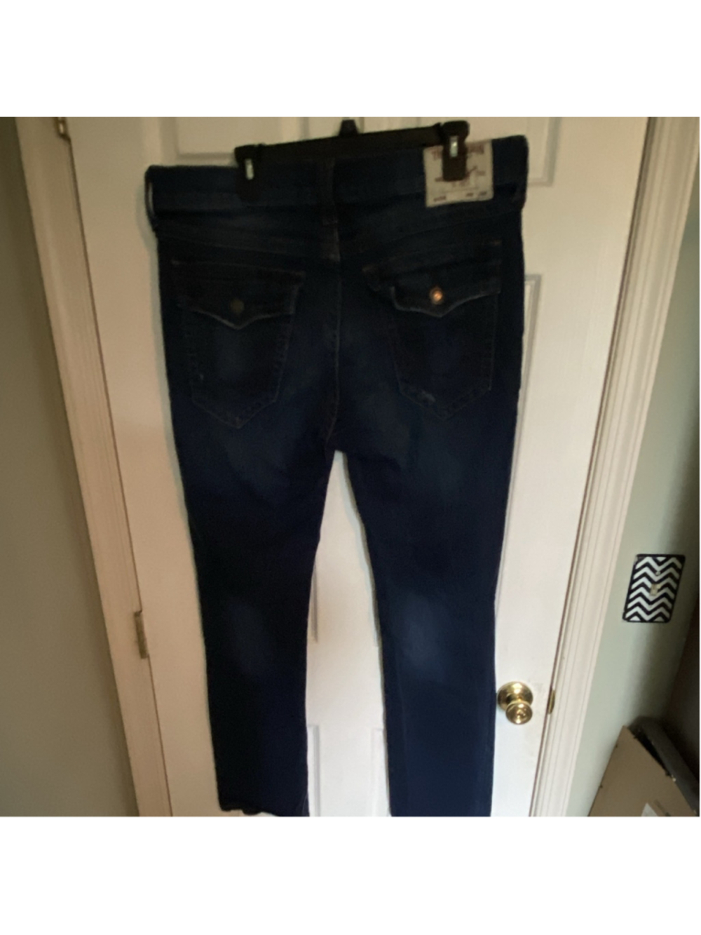 True Religion Ricky FLAP Relaxed Straight Men’s Distressed Jeans 38x31 - Picture 3 of 7